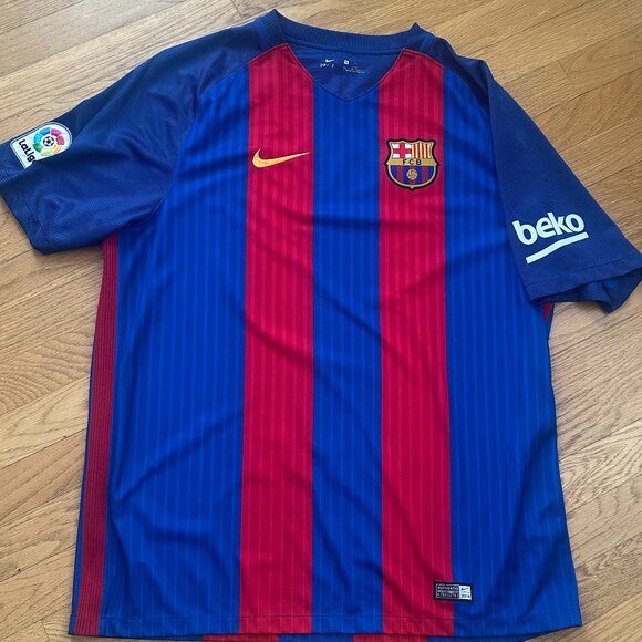 Authentic FC Barcelona Jersey 2016/17 in XL - Picture 1 of 5